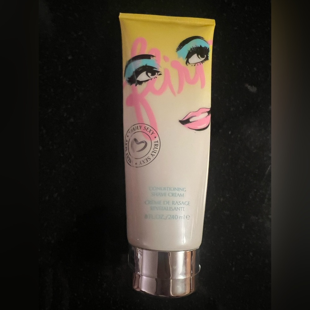 NEW PR Shaving Cream: Flirt